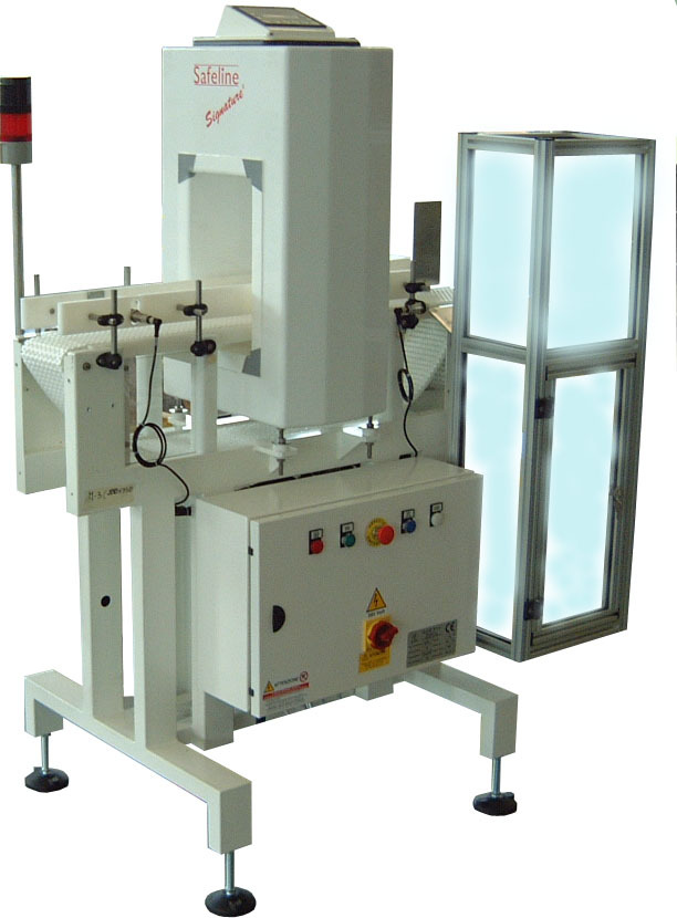 Metal detector conveyor belt for high products